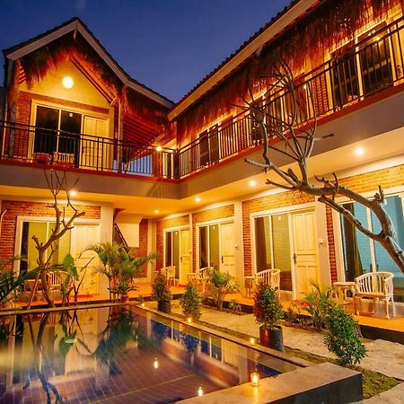 Pd Bali Guesthouse チャングー エクステリア 写真